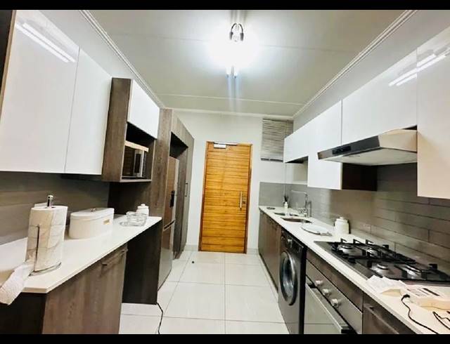 3 BEDROOM PROPERTY TO RENT IN GLEN MARAIS